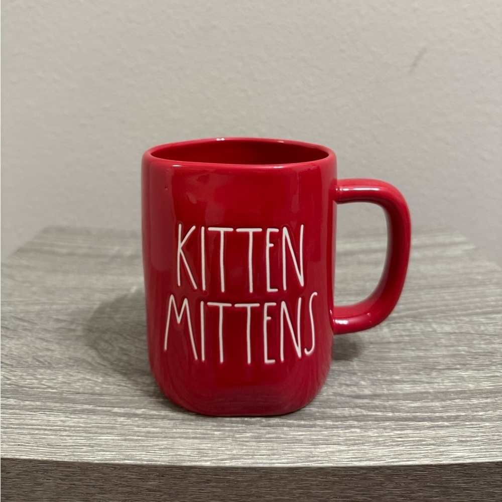 Rae Dunn Kitten Mittens Mug
